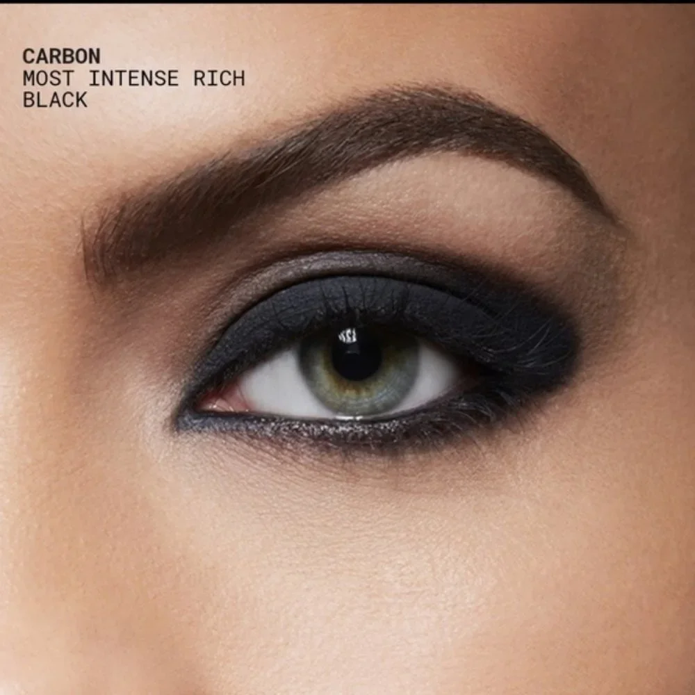 MAC CARBON eye shadow new Matte smoky sultry black